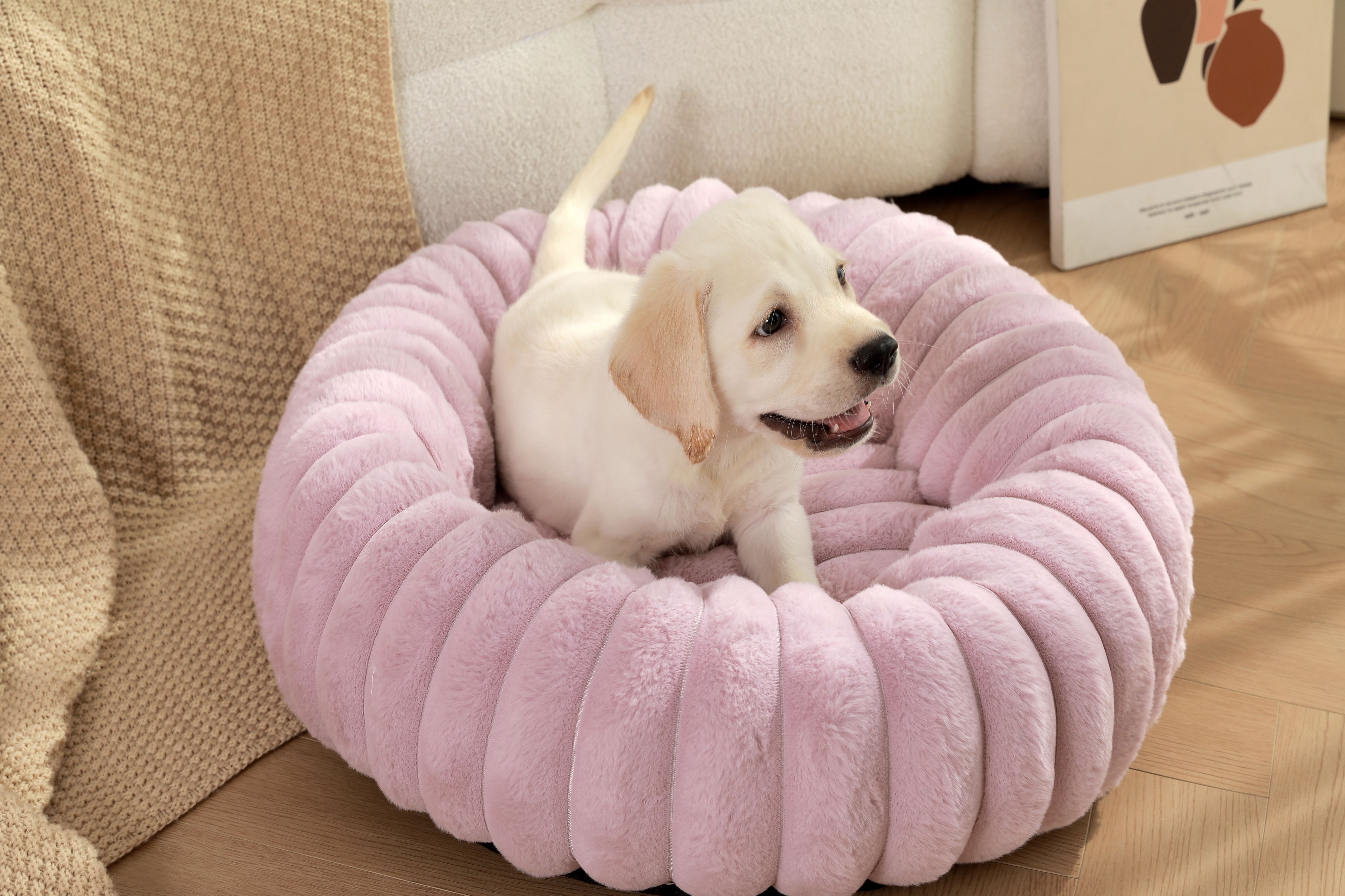 Rabbit fur calming dog bed